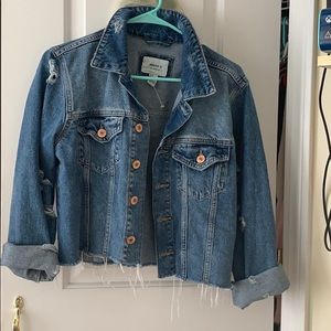 BRAND NEW JEAN JACKET